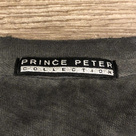Peter Prince Collection NYC T-Shirt Medium Distressed Black Short Sleeve Pocket - Picture 8 of 12